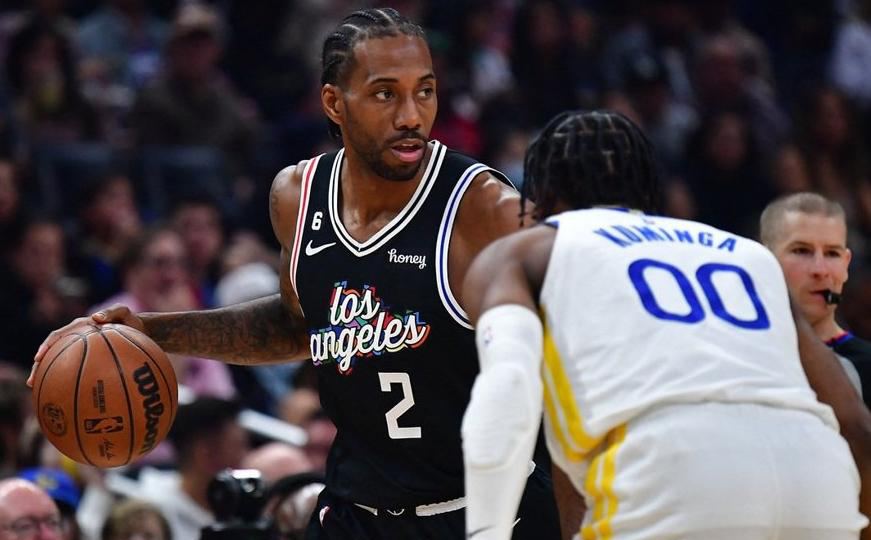 九游体育摩托车赛赛场再起风云：粤西鲨队队火力全开东城独角兽队，新援首秀制胜重拾自信的夜晚的简单介绍